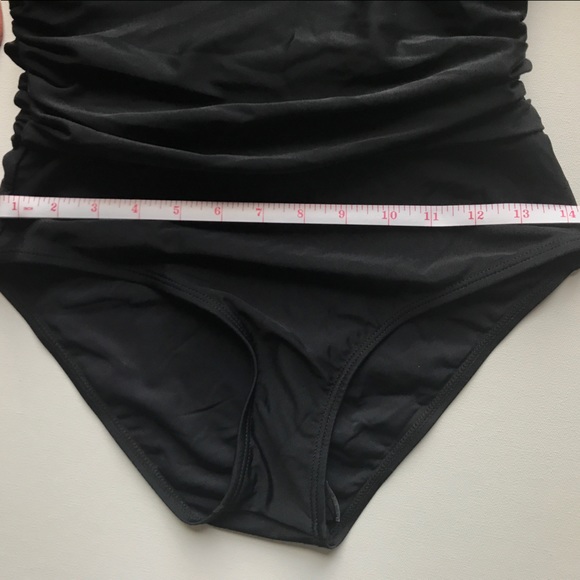 One-Piece Plunging V-Neckline Women Bathing Suit. Tummy Concealer. Size M (NWOT) - Picture 4 of 5